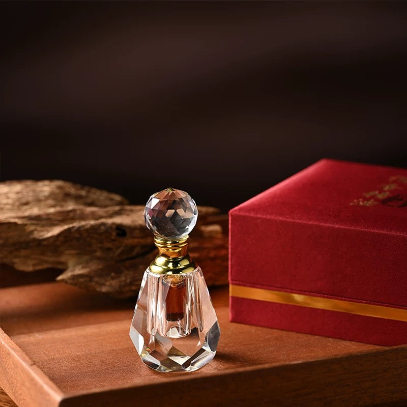 Baisonet 1ml agarwood essential oil, natural log agarwood essential oil aromatherapy