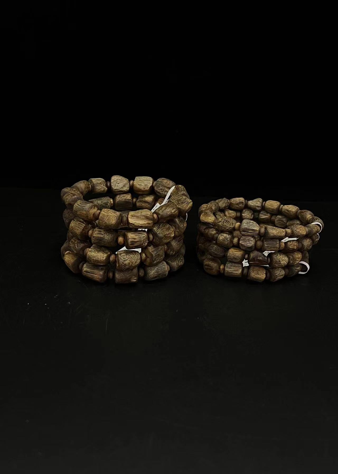 Qinan Agarwood Bracelet with Natural Beads,Crafted from agarwood heartwood oil
